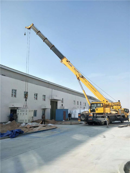 铁力市“超载就喊停”—— 吊车的 “重量保镖” 技术