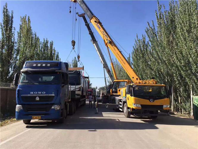 铁力市“省油又稳当”—— 吊车的 “智能节能” 技术